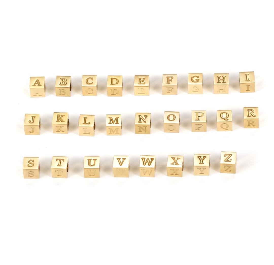 Letters Cube for Custom Necklace | Kiiro Accessories